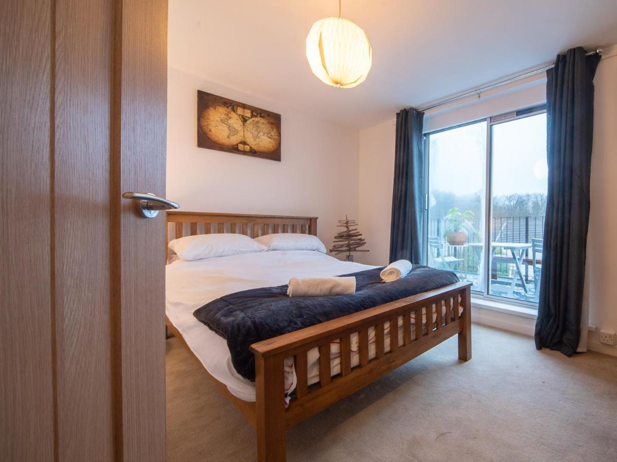 Castle View - Flat In Mumbles - Free Parking Apartment Oystermouth Exterior photo